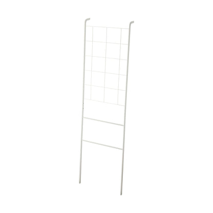 Leaning Ladder with Grid Panel (63 H)  - Steel