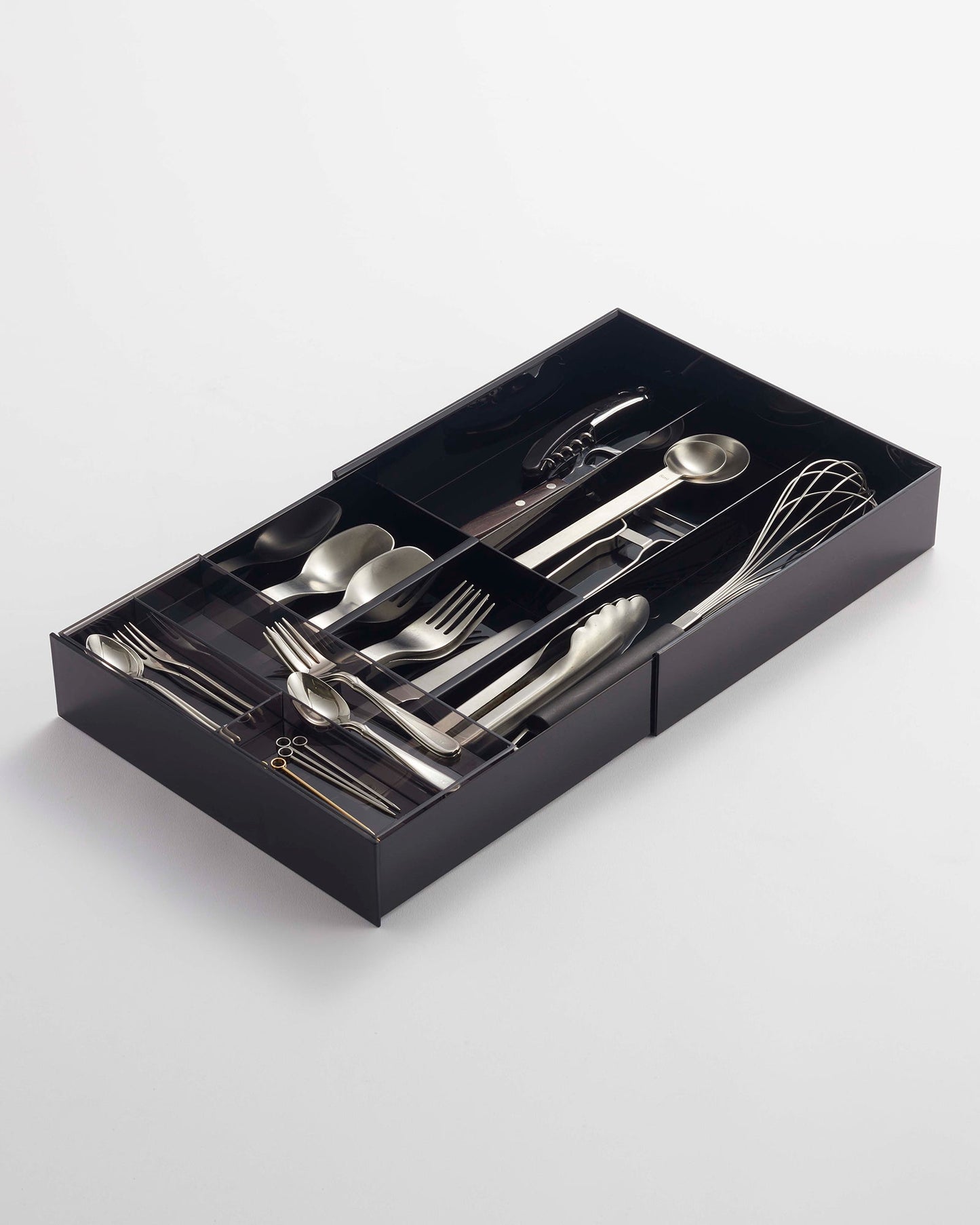 Expandable Cutlery Organizer